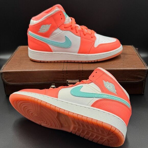 Jordan Shoes - Air Jordan 1 Mid GG 'Crimson Pulse'